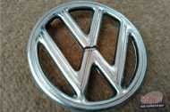 Beetle 4-tab Bonnet Badge for Oval - 1960
