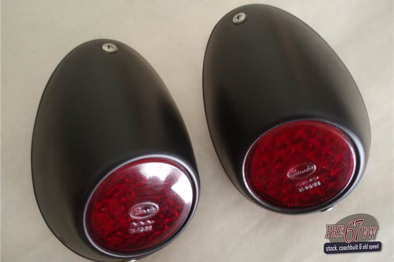 1950 - Set of metal split tail lights