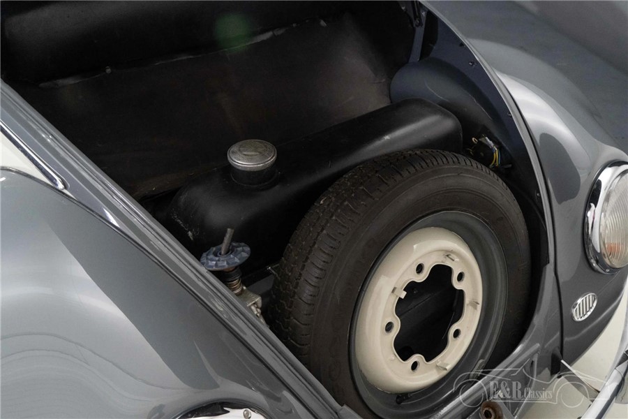 1959 - VW Beetle Cabriolet - Restored
