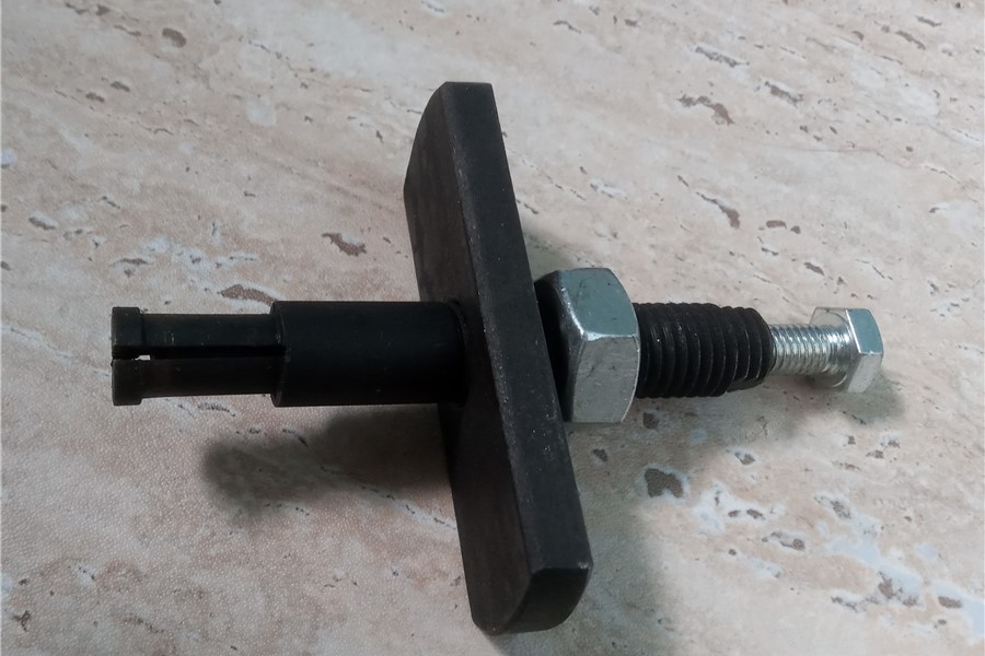 1960 - Starter Bush Puller