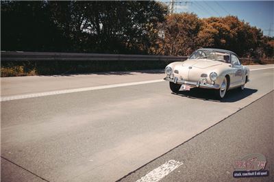 Lowlight Karmann Ghia on the road at BBT Convoy to Bad Camberg 2019 - IMG_0019.jpg