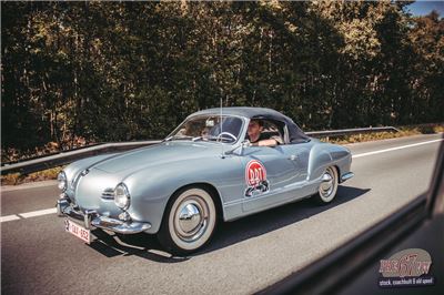 Lowlight Ghia Convertible driving at BBT Convoy to Bad Camberg 2019 - IMG_9921.jpg