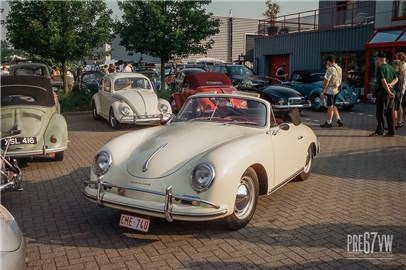 Porsche 356 at Hessisch-Oldendorf 2005 - 100_2712.jpg