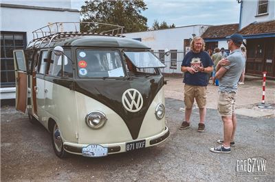 1951 Splitscreen at Lavenham Vintage VW Meeting 2023 - IMG_9880_jpg-Edit.jpg