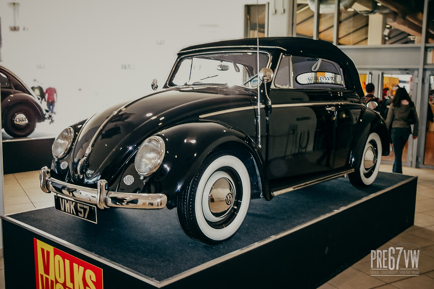 Oval Cabrio at National Volksworld Show 2003