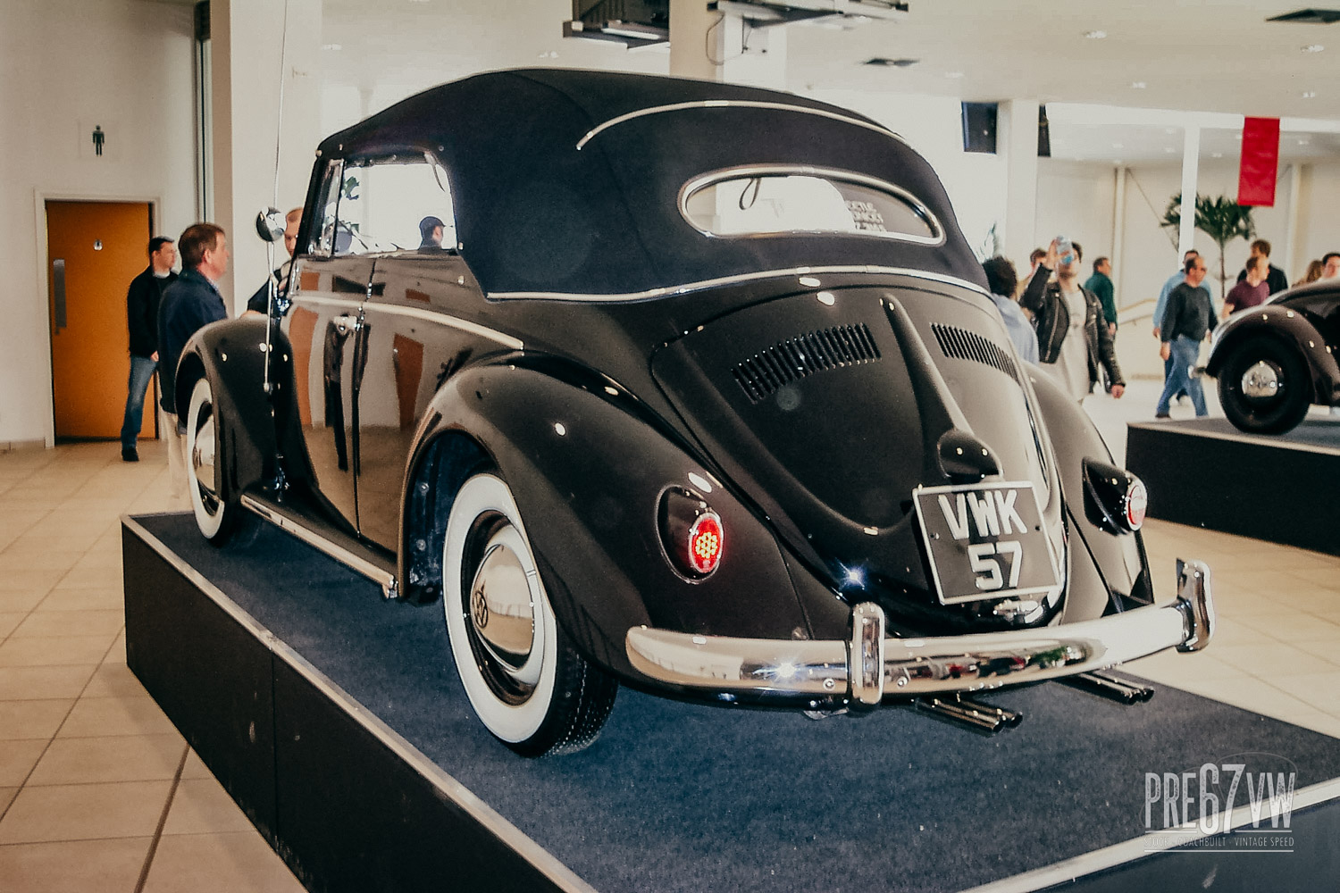 Oval Cabrio at National Volksworld Show 2003