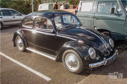 Slough Swapmeet 2005 - slough-008.jpg