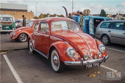 Slough Swapmeet 2005 - slough-013.jpg