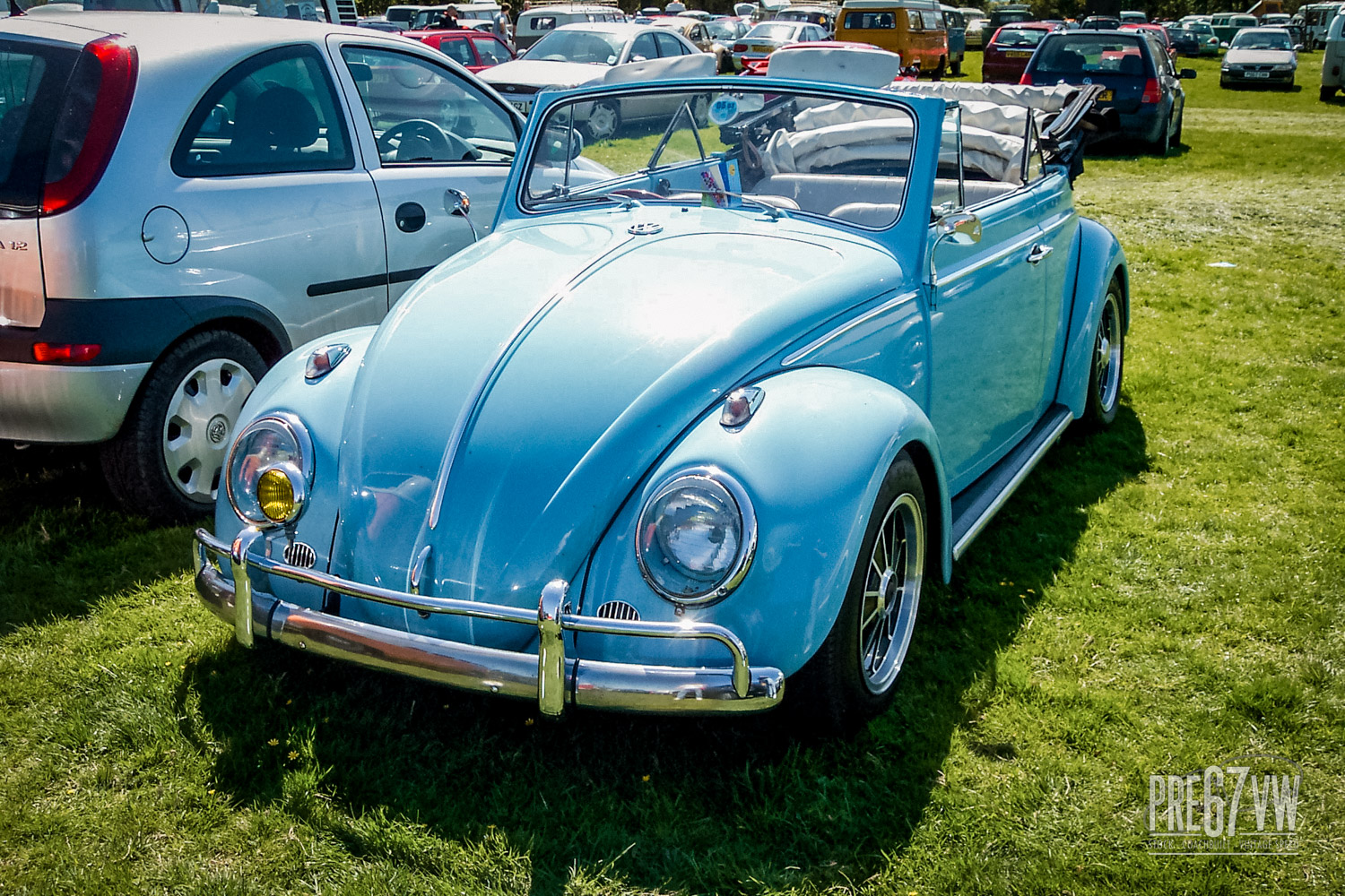Beetle Cabrio at Stanford Hall 03