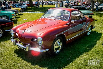 Lowlight Karmann Ghia at Stanford Hall 03 - 100_0191.jpg