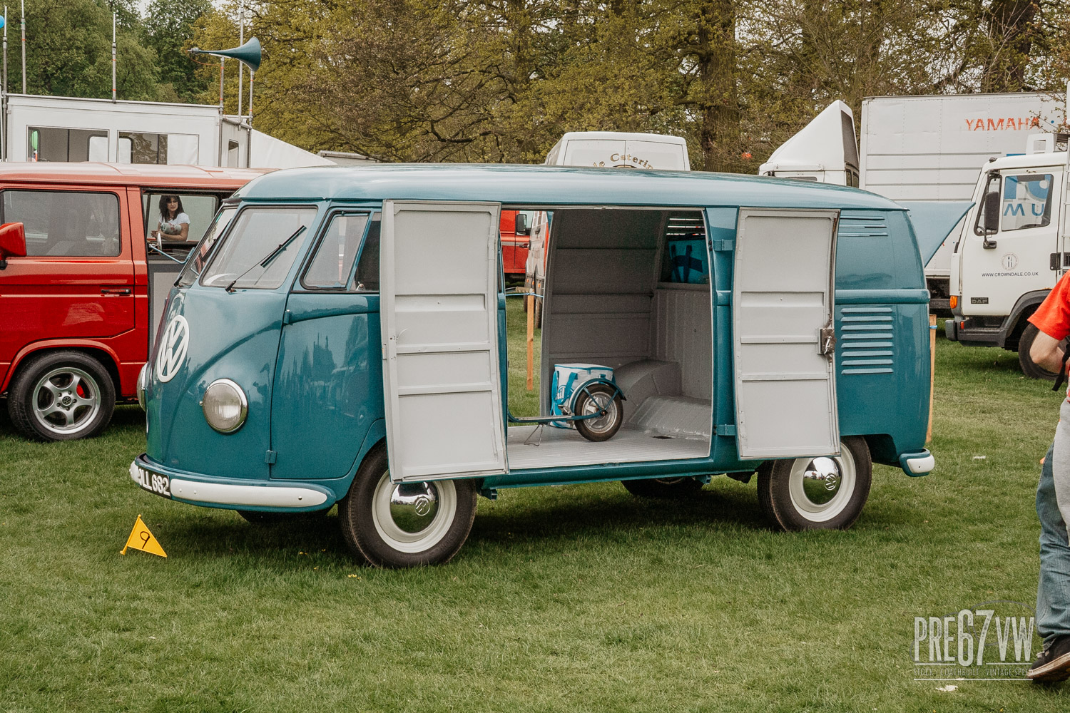 Barndoor Panel Van at Stanford Hall 08