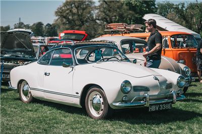 Karmann Ghia at Stanford Hall 2018 - IMG_7462.jpg