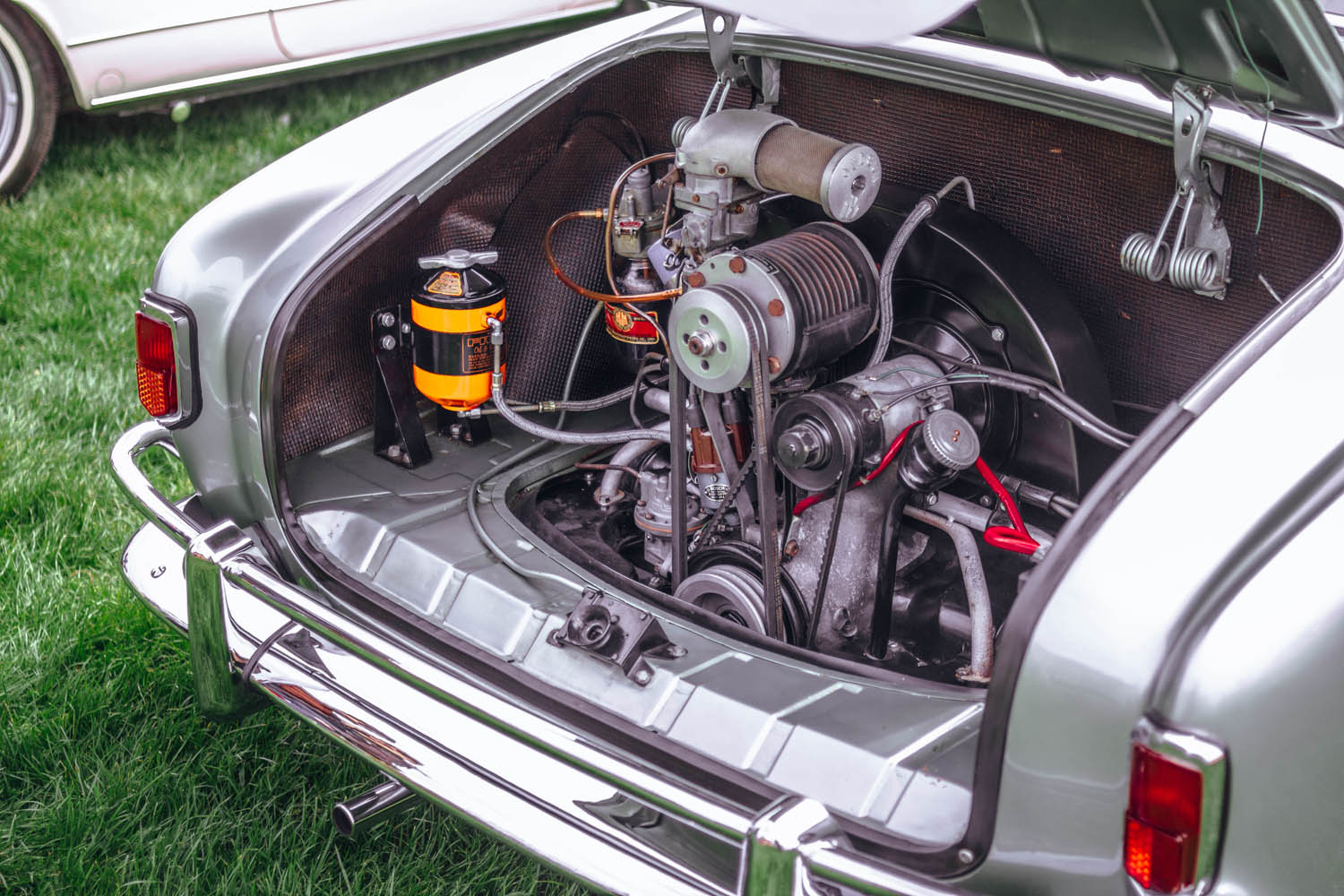 Lowlight Karmann Ghia Engine at Stanford Hall 2019