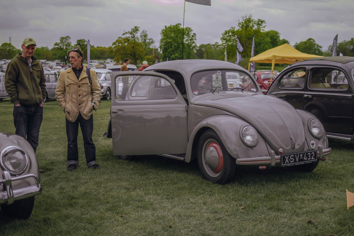 1952 Split Window Beetle at Stanford Hall 2019