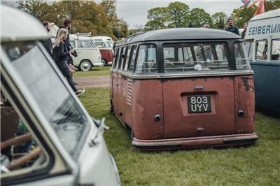 Barndoor Bus at Stanford Hall 2019 - IMG_9944.jpg