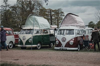 Split Window Campers at Stanford Hall 2019 - IMG_9946.jpg