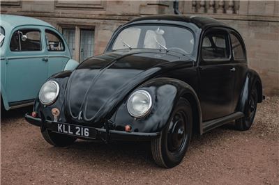 1946 Split Window Beetle at Stanford Hall 2019 - IMG_9967.jpg