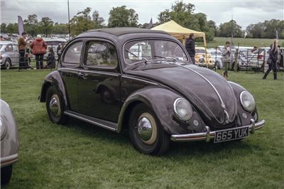 1952 Split Window Sunroof Beetle at Stanford Hall 2019 - IMG_9992.jpg